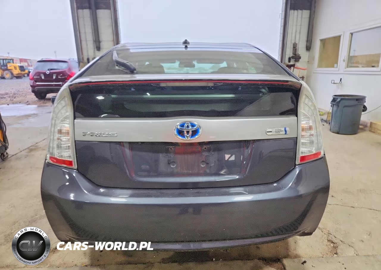 2012 Toyota Prius Plug-In Hybrid Base VIN:JTDKN3DP3C3013105 - 6