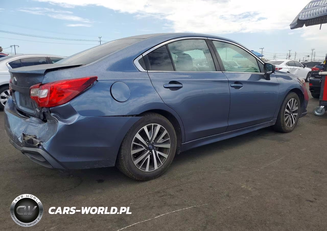 2018 Subaru Legacy 2.5I VIN:4S3BNAB69J3012956 - 3