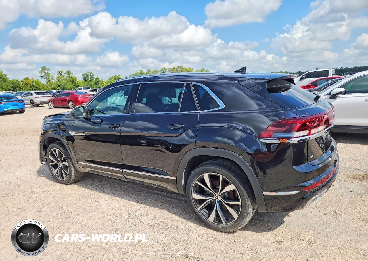 2024 Volkswagen Atlas Cross Sport 2.0T Sel Premium R-Line VIN:1V2FE2CA7RC261910 - 2