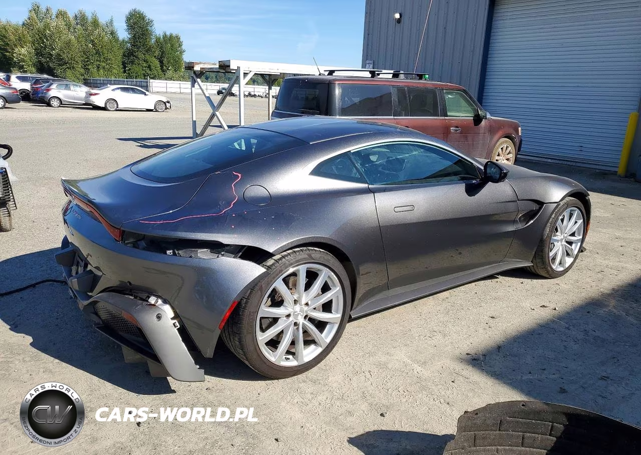 2020 Aston Martin Vantage VIN:SCFSMGAW3LGN04886 - 3