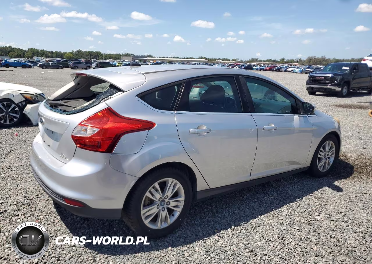 2012 Ford Focus Sel VIN:1FAHP3M2XCL405092 - 3