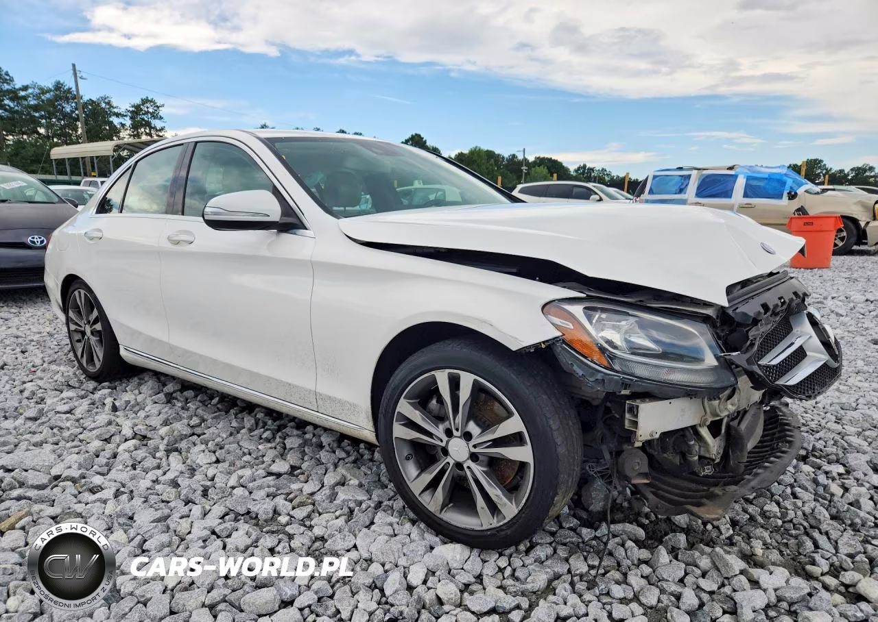 2016 Mercedes-Benz C 300 VIN:55SWF4JB6GU131380 - 4