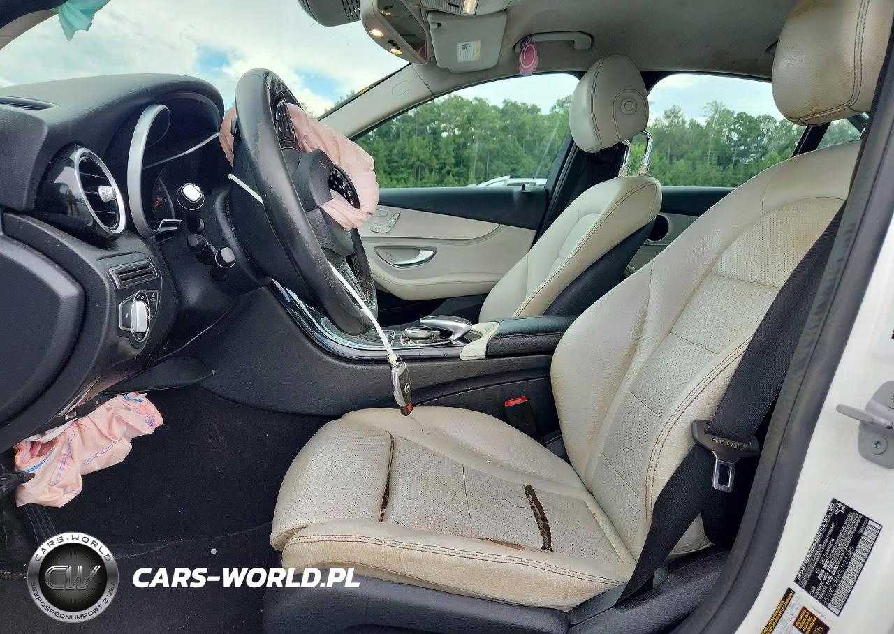2016 Mercedes-Benz C 300 VIN:55SWF4JB6GU131380 - 7