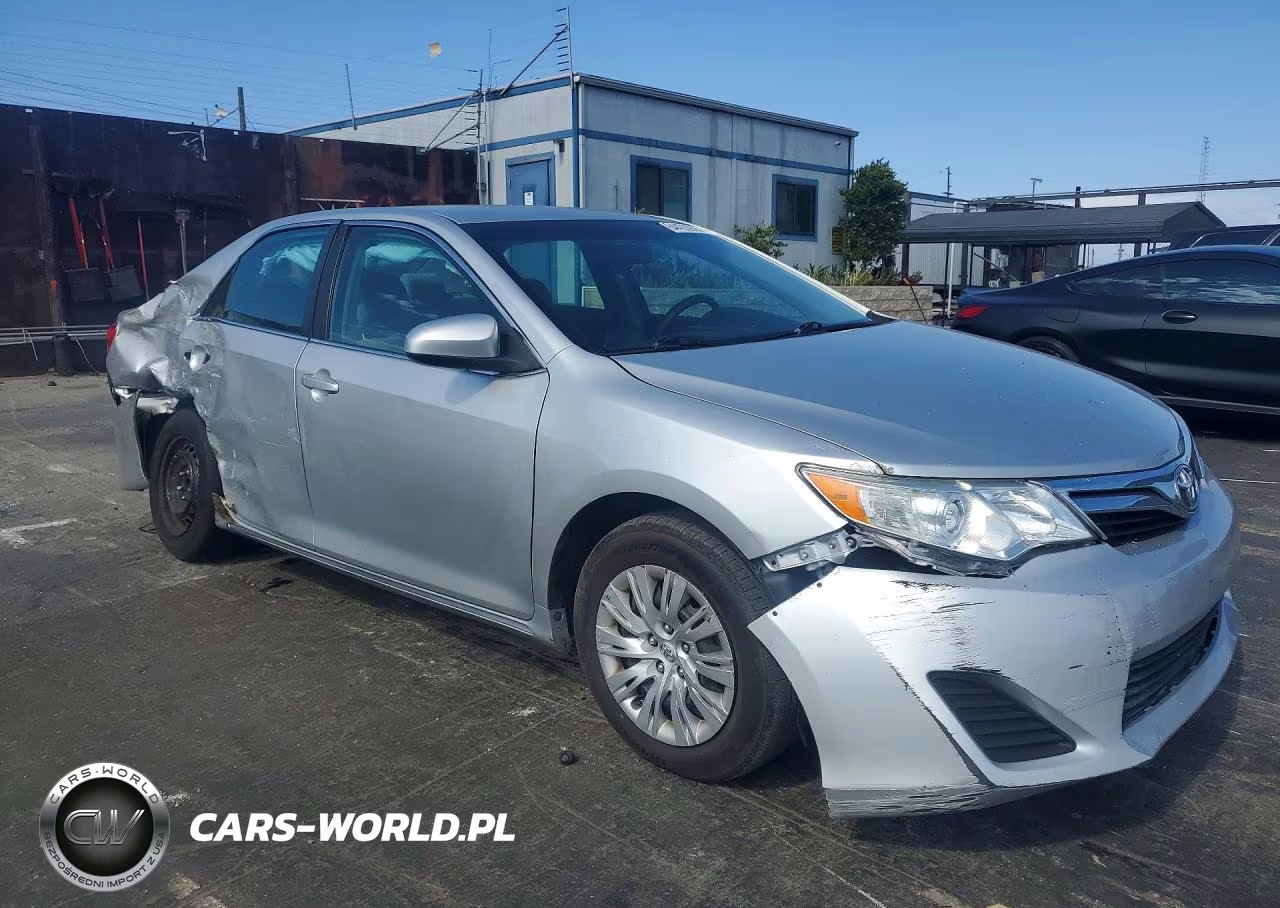 2012 Toyota Camry Le VIN:4T4BF1FK7CR164981 - 4