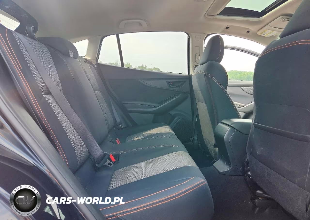 2018 Subaru Crosstrek Premium VIN:JF2GTACC1J8203601 - 11