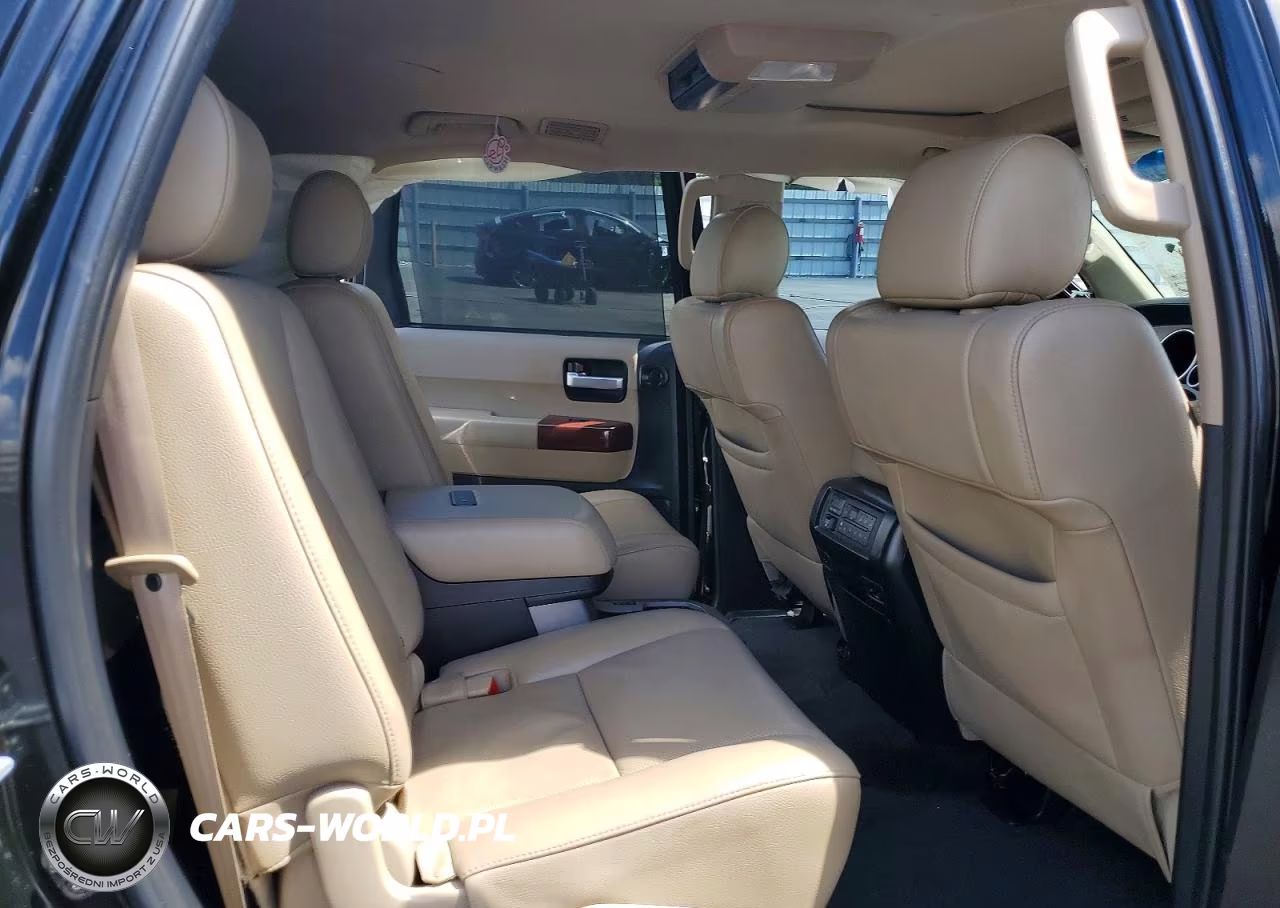2012 Toyota Sequoia Platinum VIN:5TDYY5G16CS042472 - 11