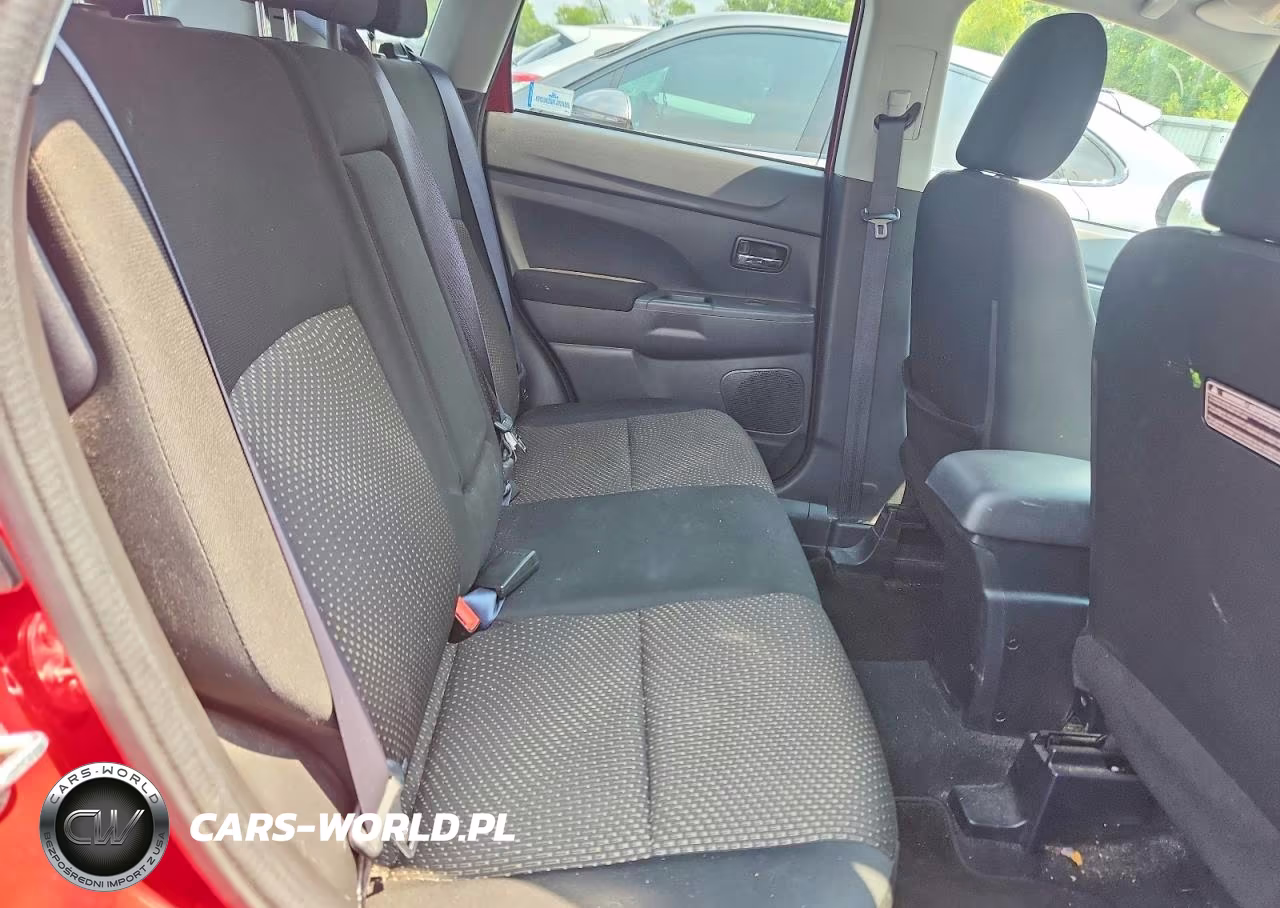 2016 Mitsubishi Outlander Sport Es VIN:JA4AR3AU9GZ050814 - 11