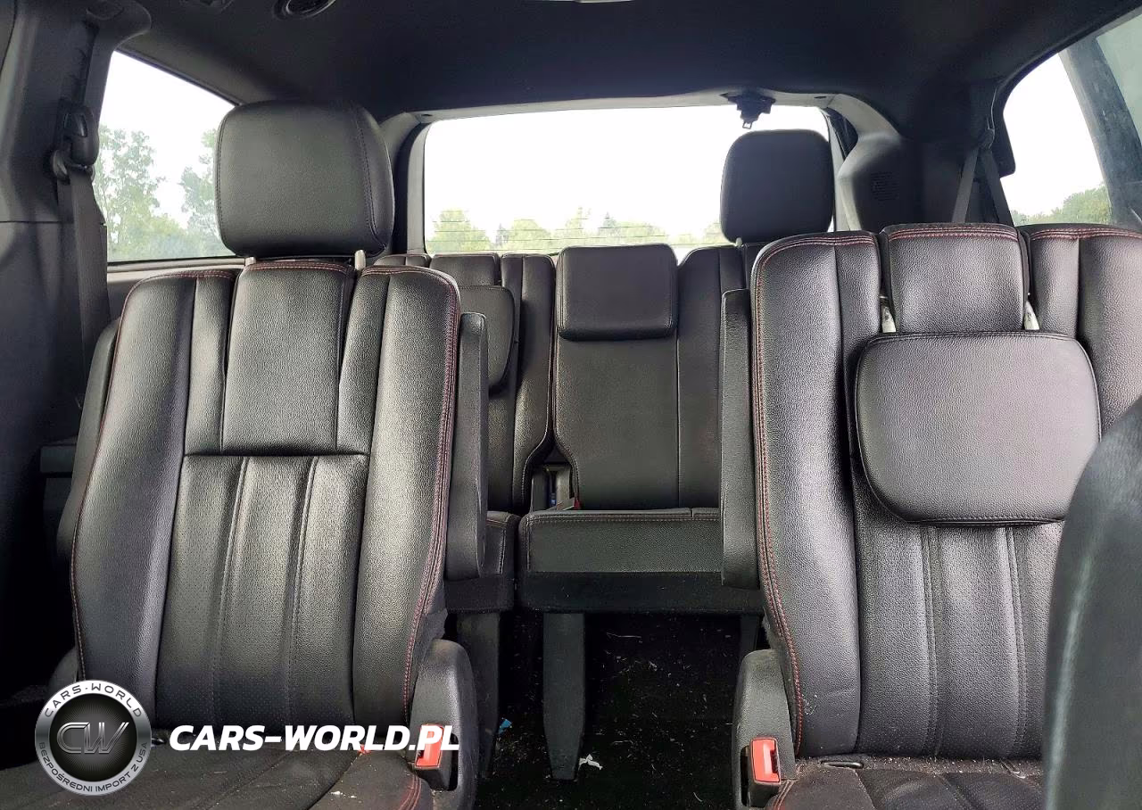 2018 Dodge Grand Caravan Gt VIN:2C4RDGEG5JR338835 - 10