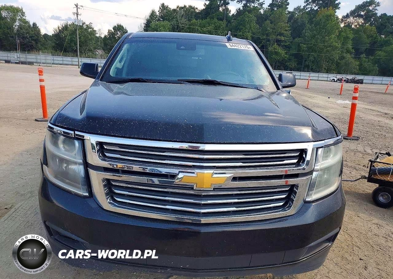 2020 Chevrolet Suburban C1500 Lt VIN:1GNSCHKC4LR304865 - 5
