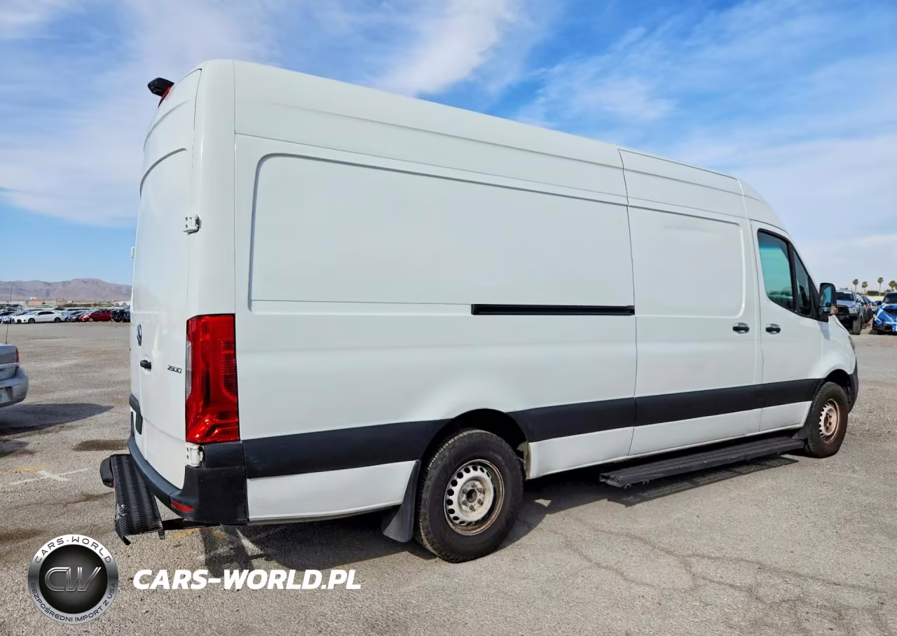 2020 Mercedes-Benz Sprinter 2500 VIN:W1Y40CHY5LT026055 - 3