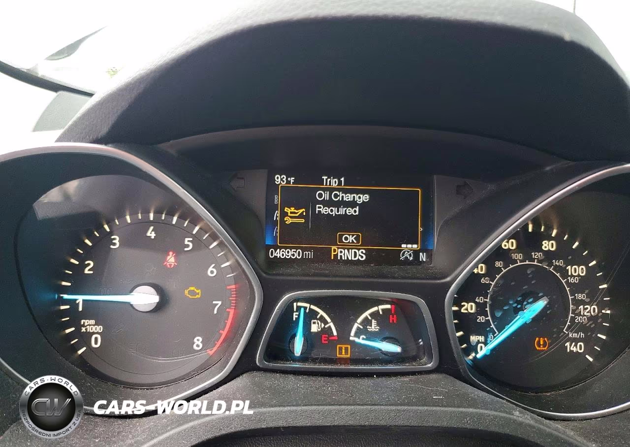 2019 Ford Escape Se VIN:1FMCU9GD6KUA69359 - 9