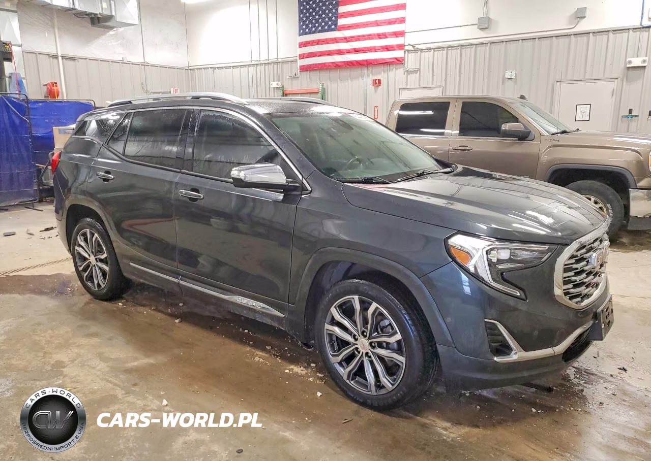 2018 GMC Terrain Denali VIN:3GKALXEX7JL343133 - 4