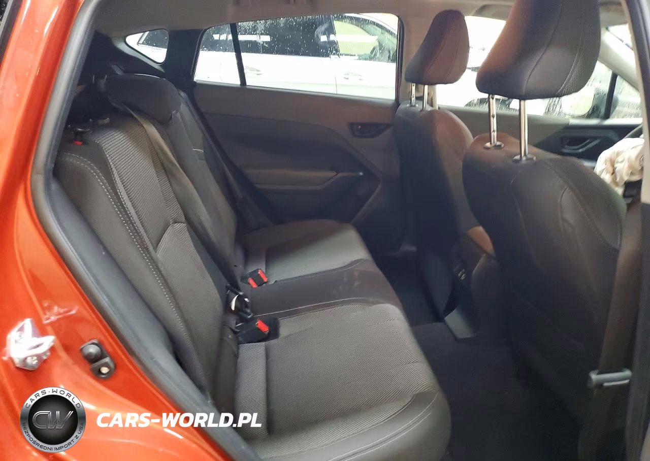 2024 Subaru Crosstrek Premium VIN:JF2GUADC4RH324081 - 11