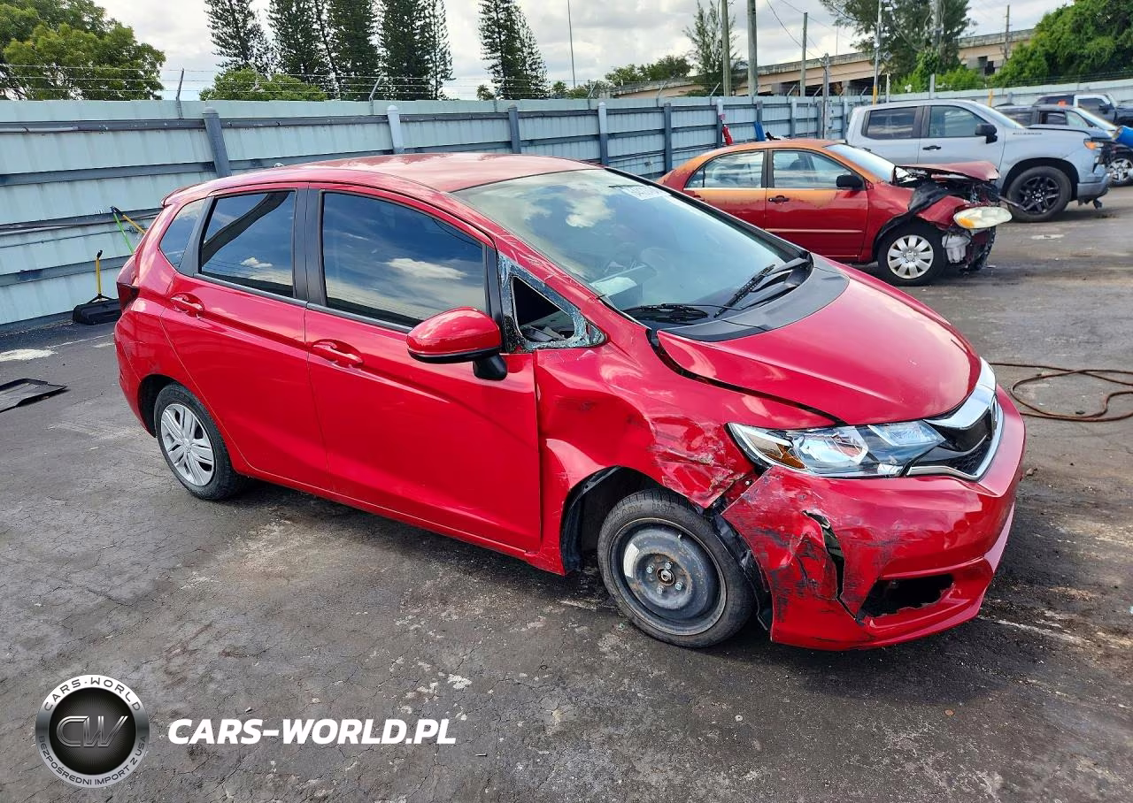 2019 Honda Fit Lx VIN:3HGGK5H45KM723549 - 4