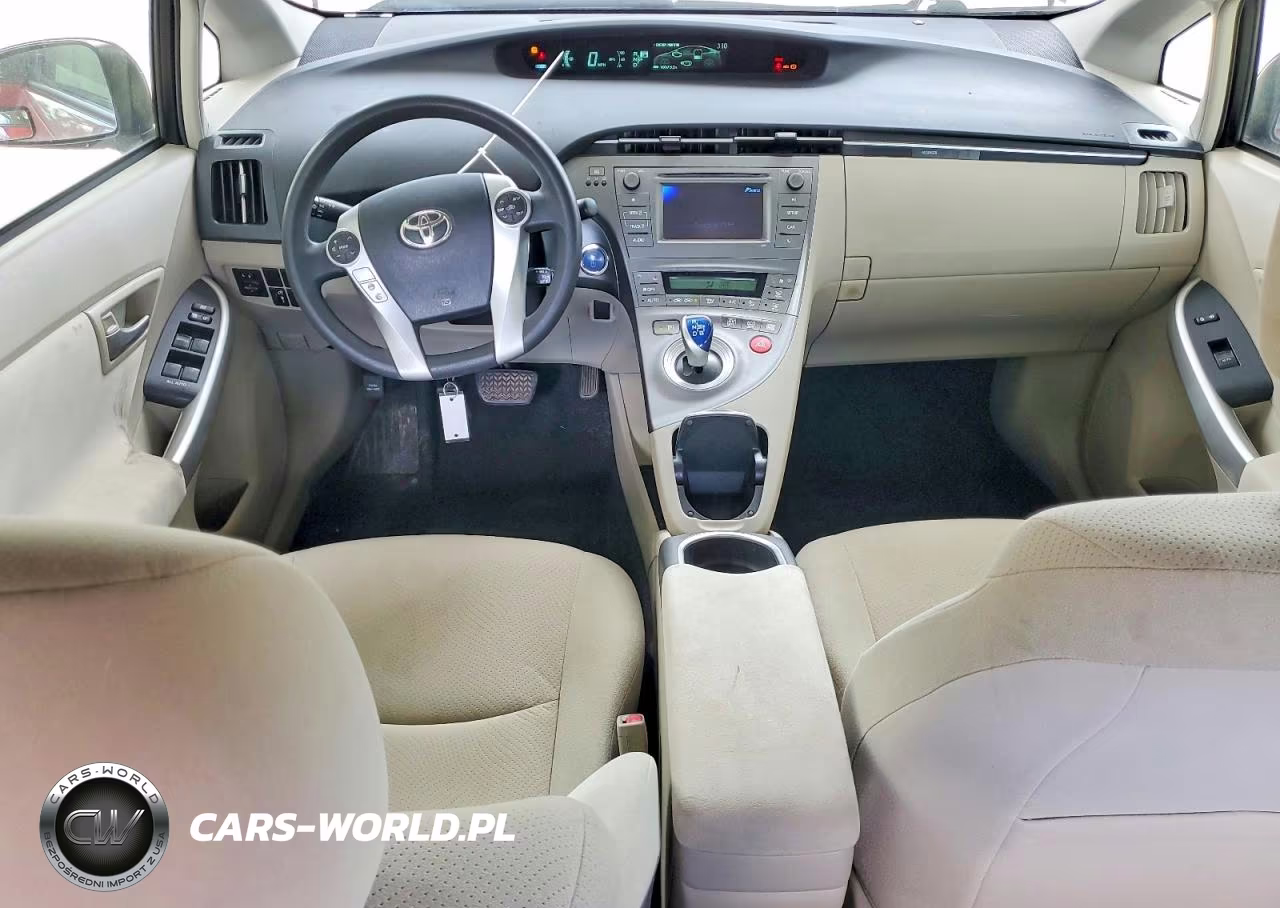 2015 Toyota Prius Two VIN:JTDKN3DU7F1995985 - 8