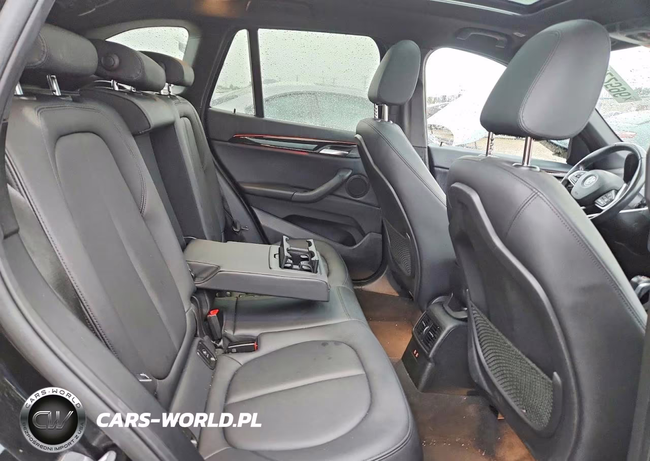 2018 BMW X1 Sdrive28I VIN:WBXHU7C39J5L09771 - 10