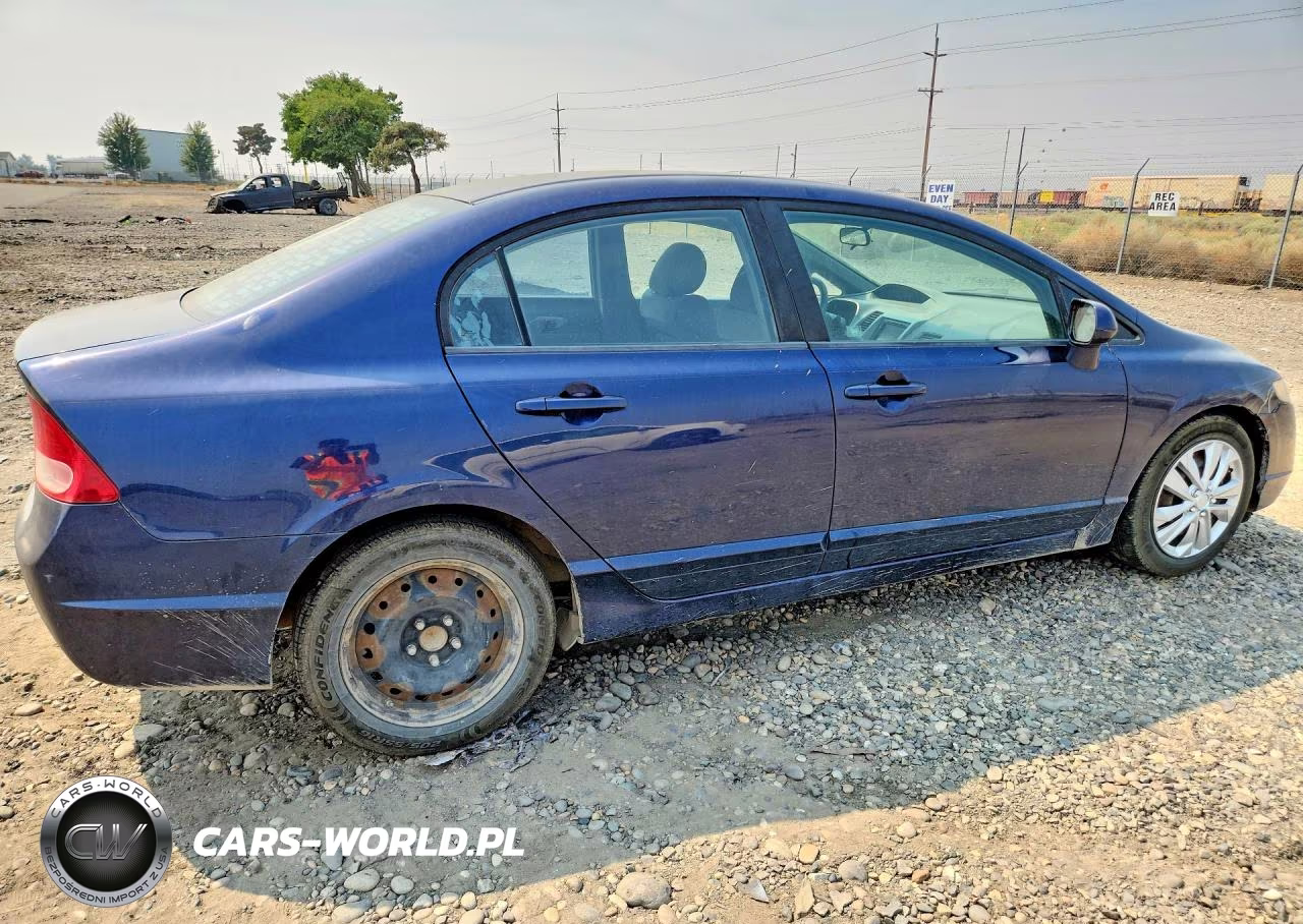 2008 Honda Civic Lx VIN:1HGFA16508L088558 - 3