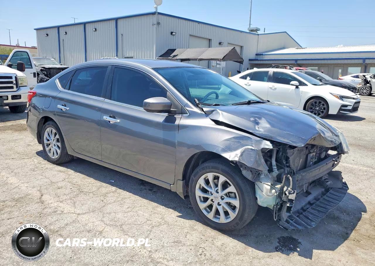 2018 Nissan Sentra Sv VIN:3N1AB7AP0JL638534 - 4