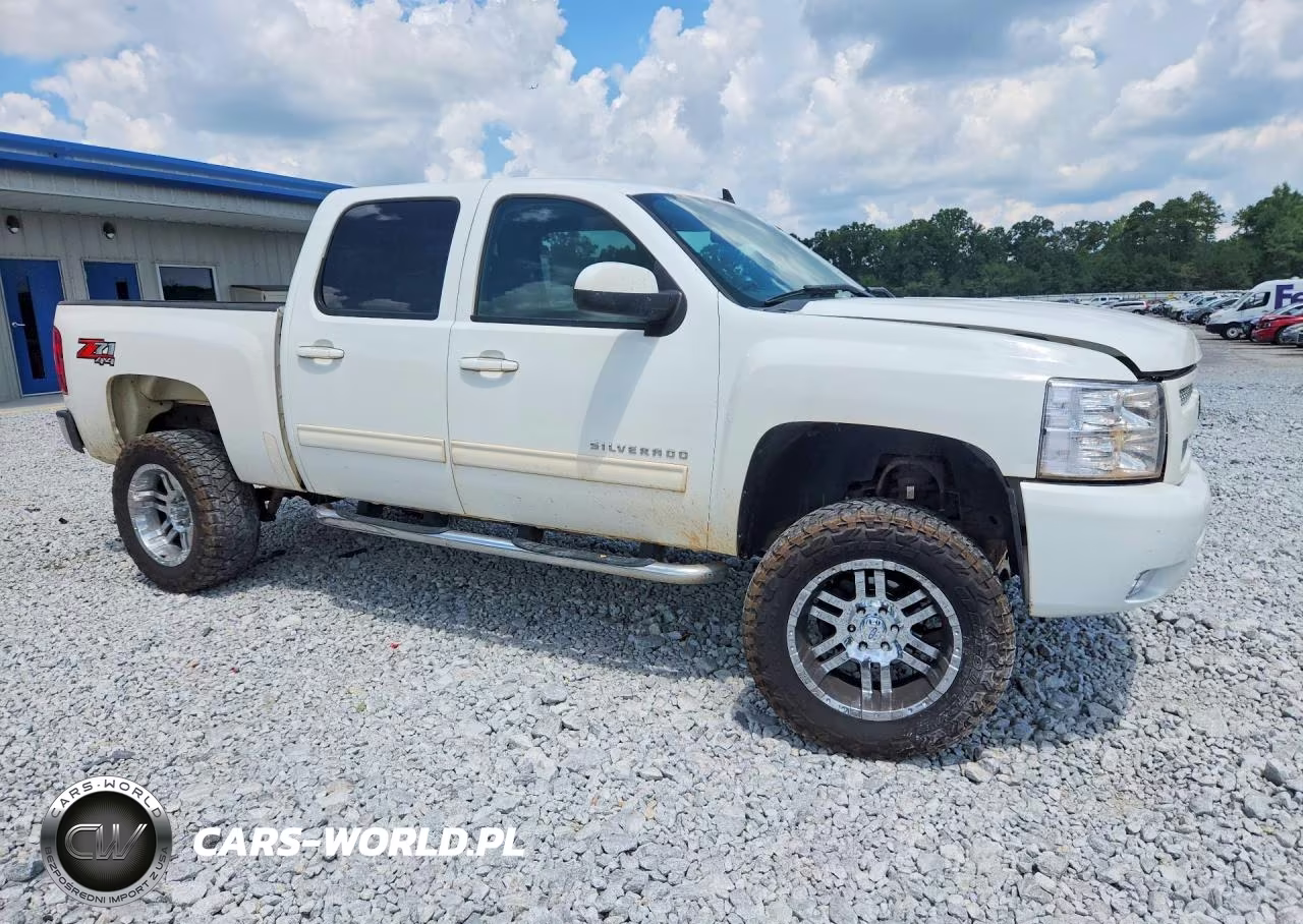 2010 Chevrolet Silverado K1500 Lt VIN:3GCRKSE35AG284738 - 4