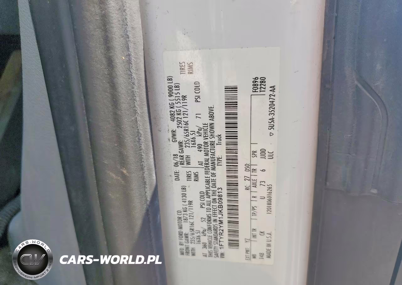 2018 Ford Transit 250 Delivery Van VIN:1FTYR2YM1JKB09813 - 13
