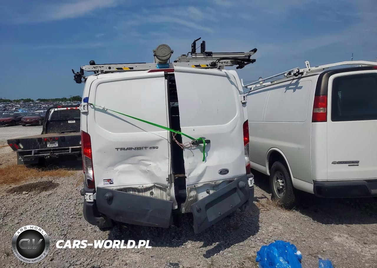 2018 Ford Transit 250 Delivery Van VIN:1FTYR2YM1JKB09813 - 6