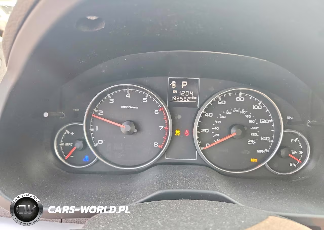 2013 Subaru Outback 2.5I Premium VIN:4S4BRBGC4D3226777 - 9