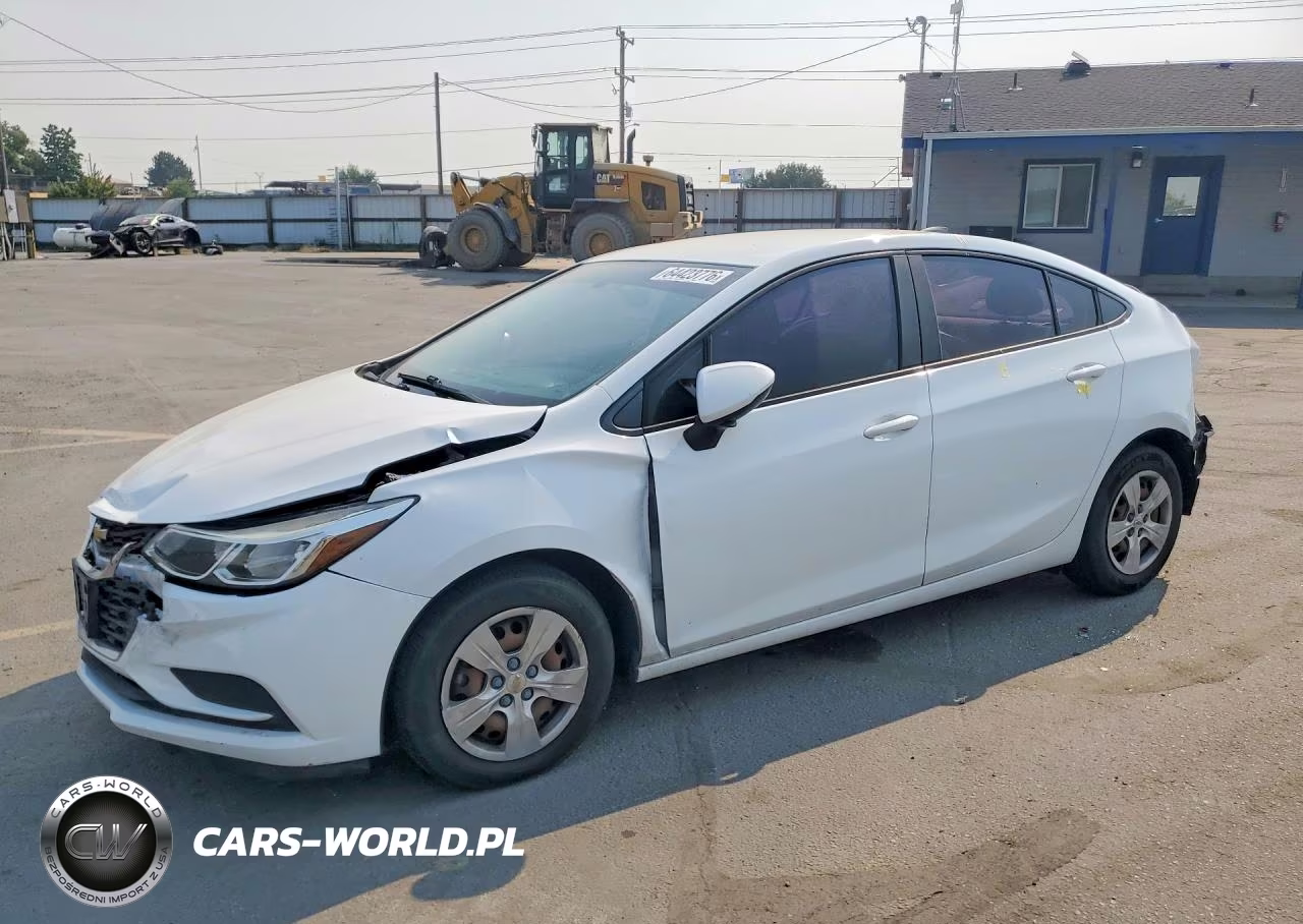 2017 Chevrolet Cruze Ls – zdjęcie 1 z 13