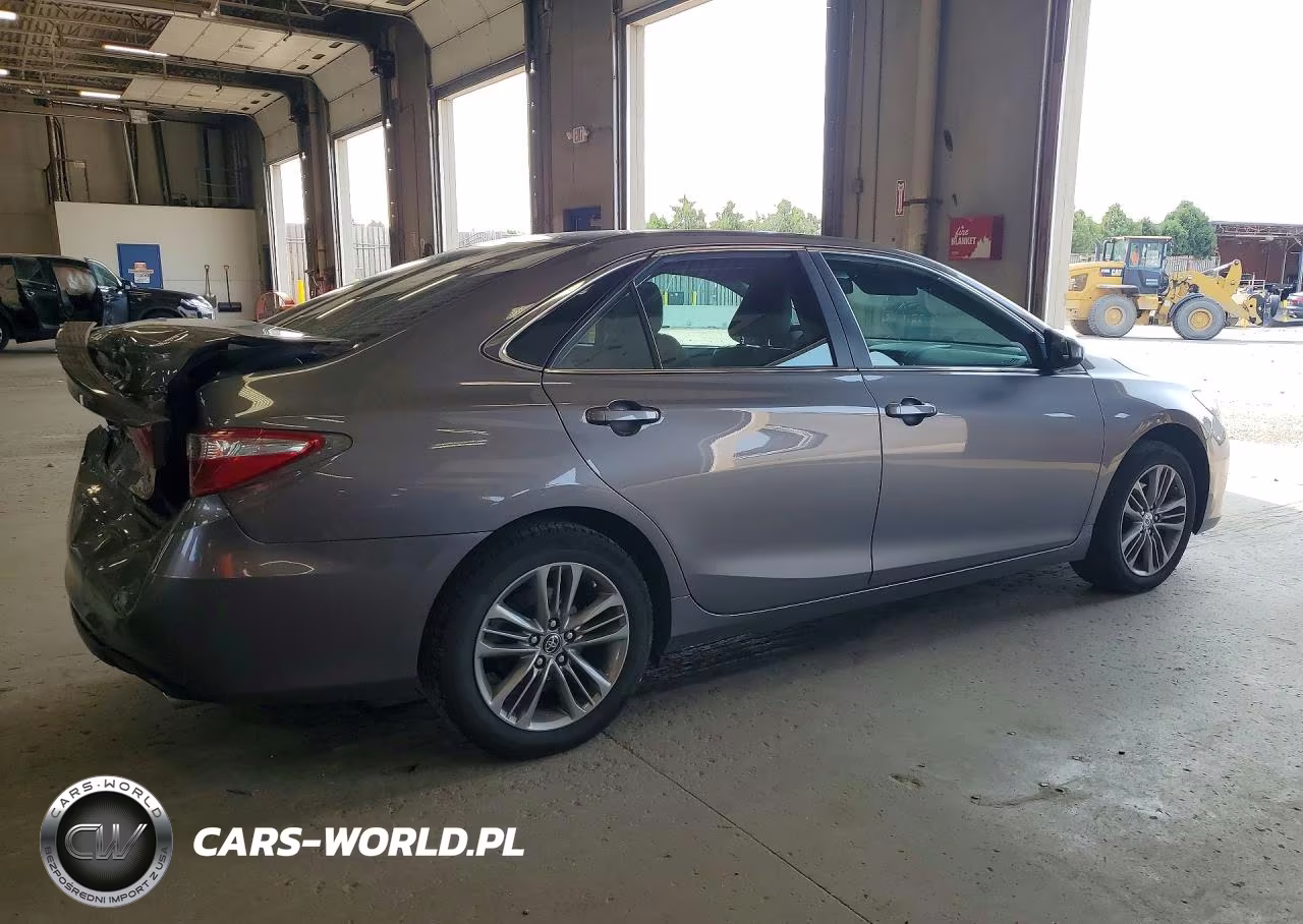 2017 Toyota Camry Se VIN:4T1BF1FK1HU429427 - 3