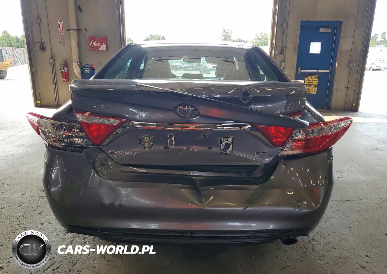 2017 Toyota Camry Se VIN:4T1BF1FK1HU429427 - 6