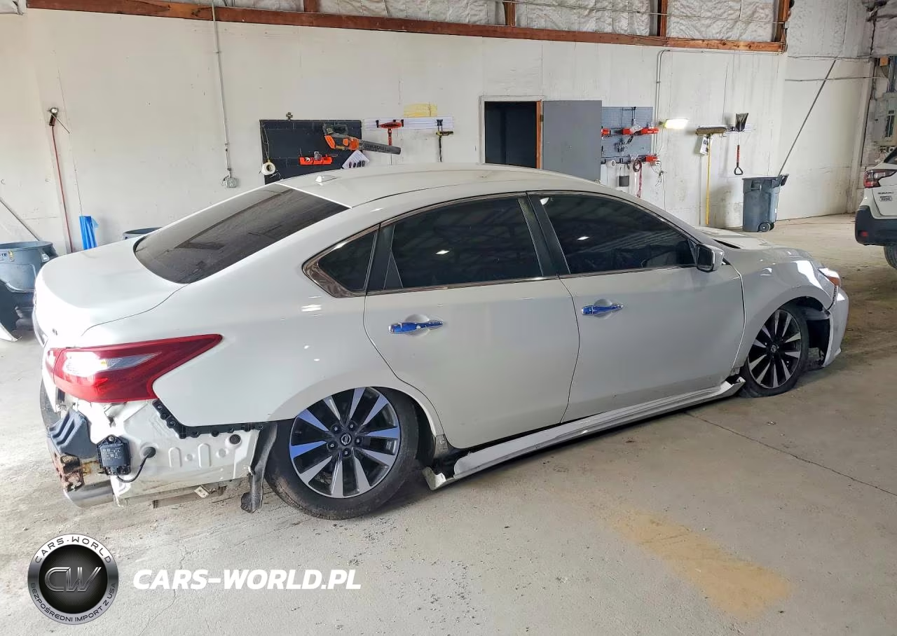 2018 Nissan Altima 2.5 Sv VIN:1N4AL3AP1JC199624 - 3