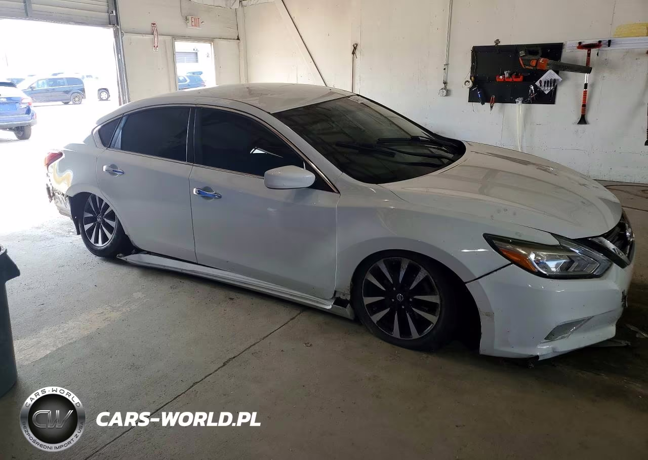 2018 Nissan Altima 2.5 Sv VIN:1N4AL3AP1JC199624 - 4