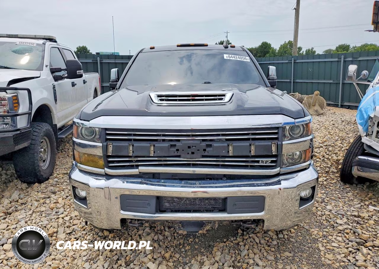 2018 Chevrolet Silverado K3500 Ltz VIN:1GC4K0CYXJF108895 - 5