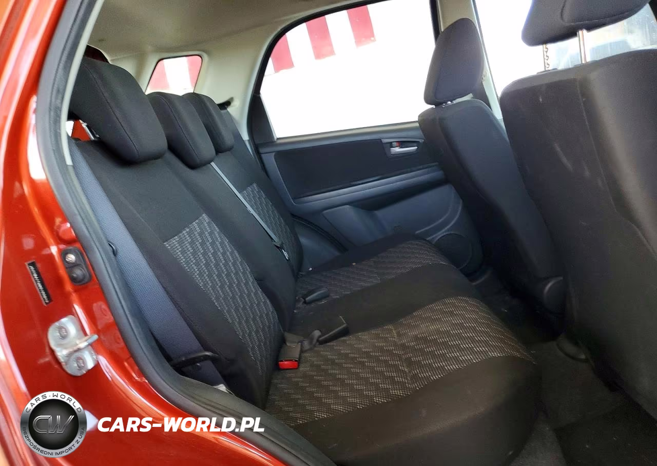 2008 Suzuki Sx4 Touring VIN:JS2YB417485103619 - 10