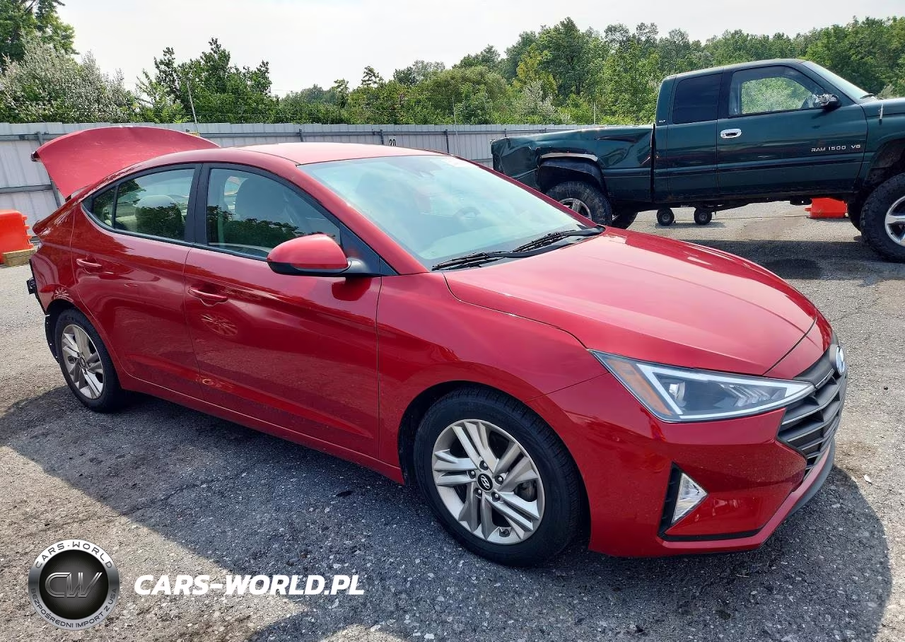 2019 Hyundai Elantra Sel VIN:5NPD84LFXKH483410 - 4
