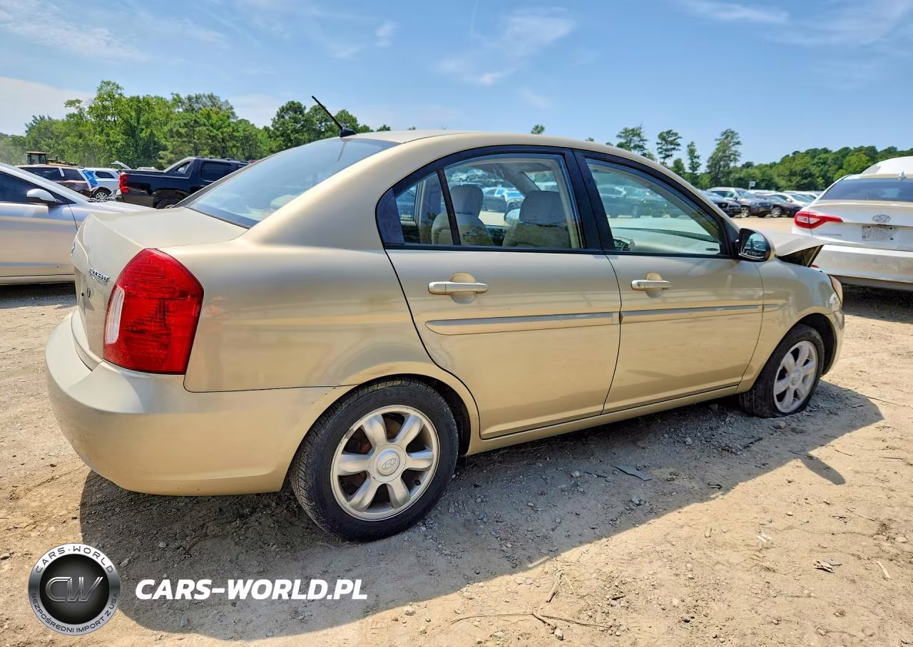 2006 Hyundai Accent Gls VIN:KMHCN46C86U024759 - 3