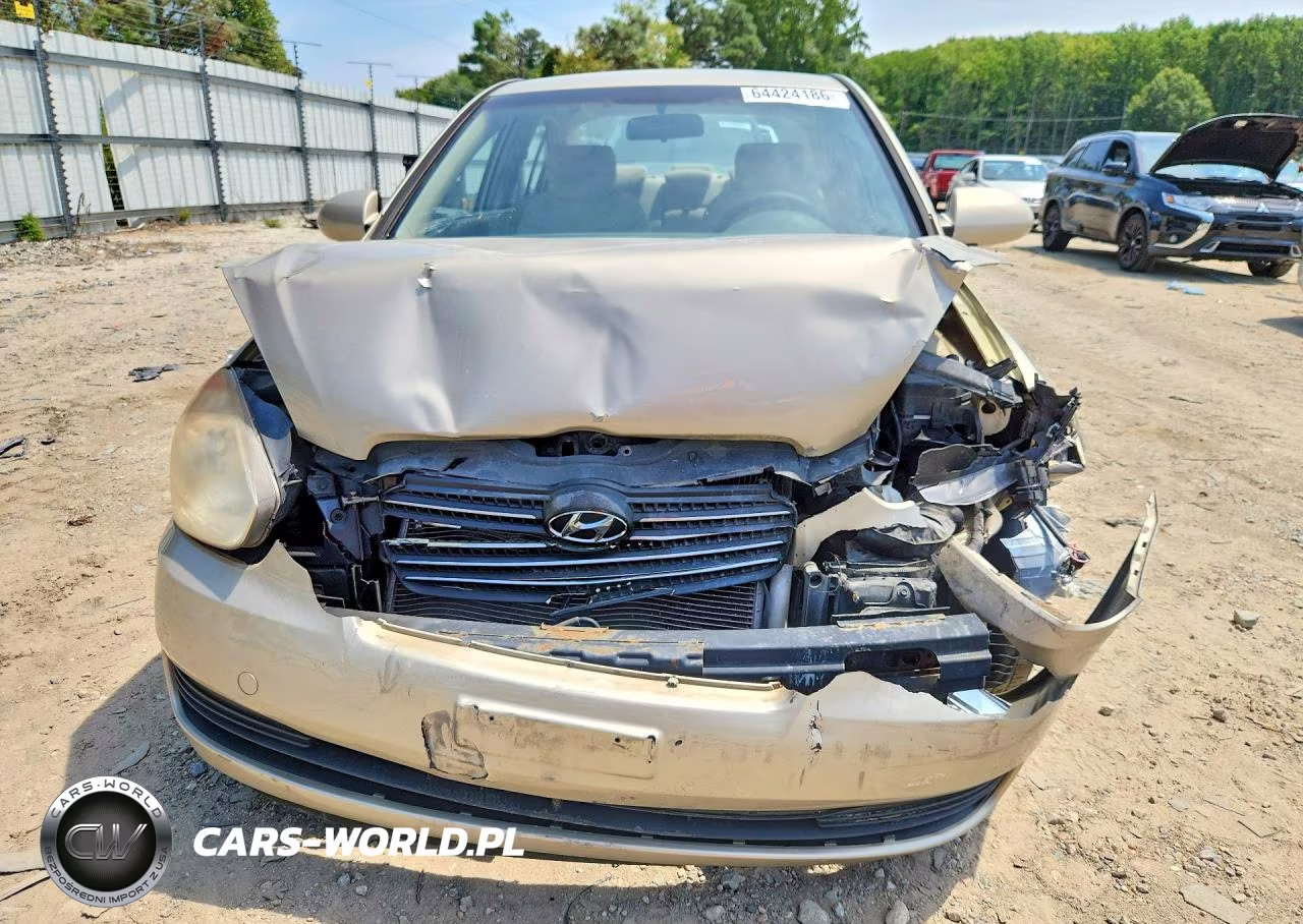 2006 Hyundai Accent Gls VIN:KMHCN46C86U024759 - 5