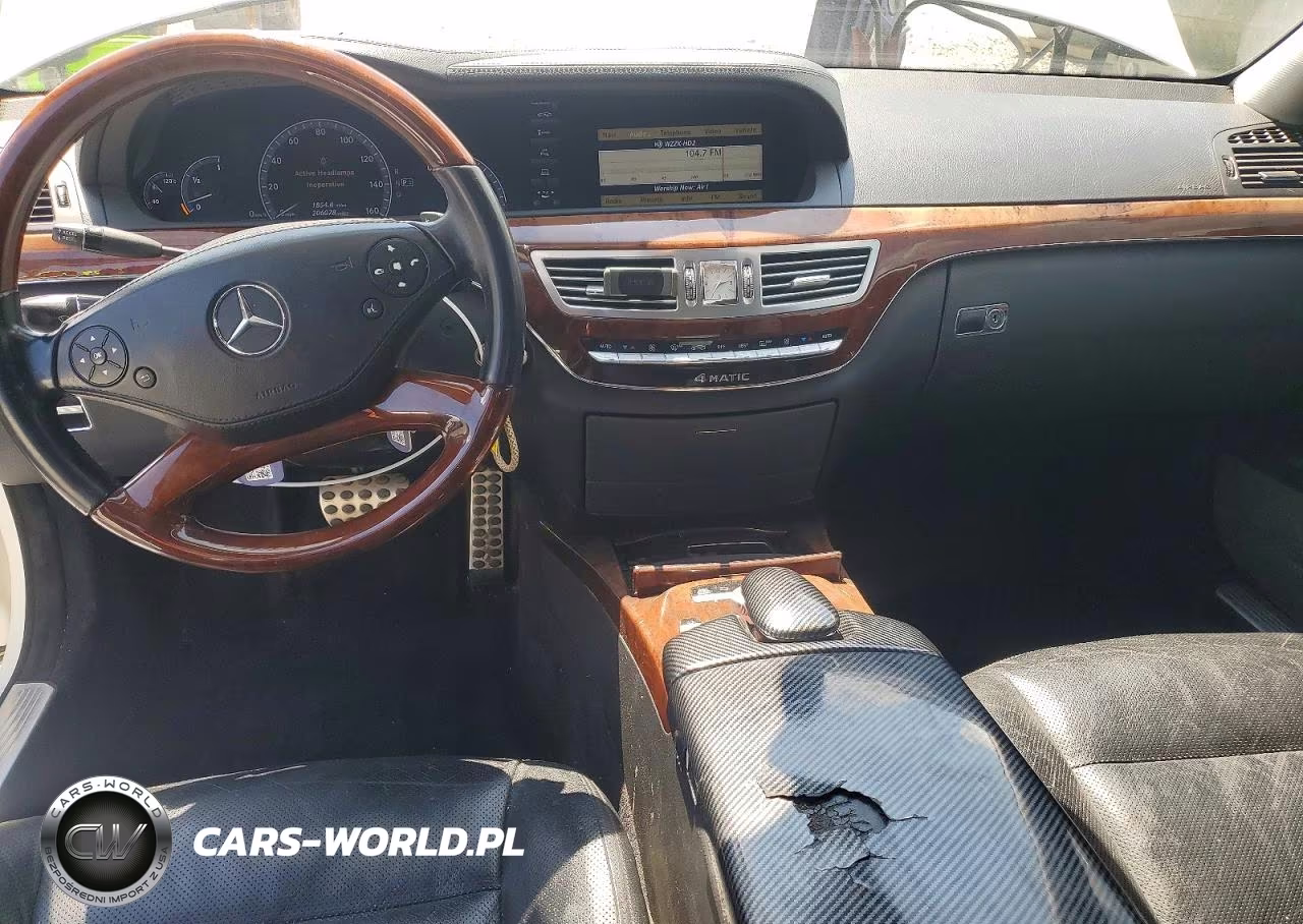 2010 Mercedes-Benz S 550 4Matic VIN:WDDNG8GB7AA333692 - 8