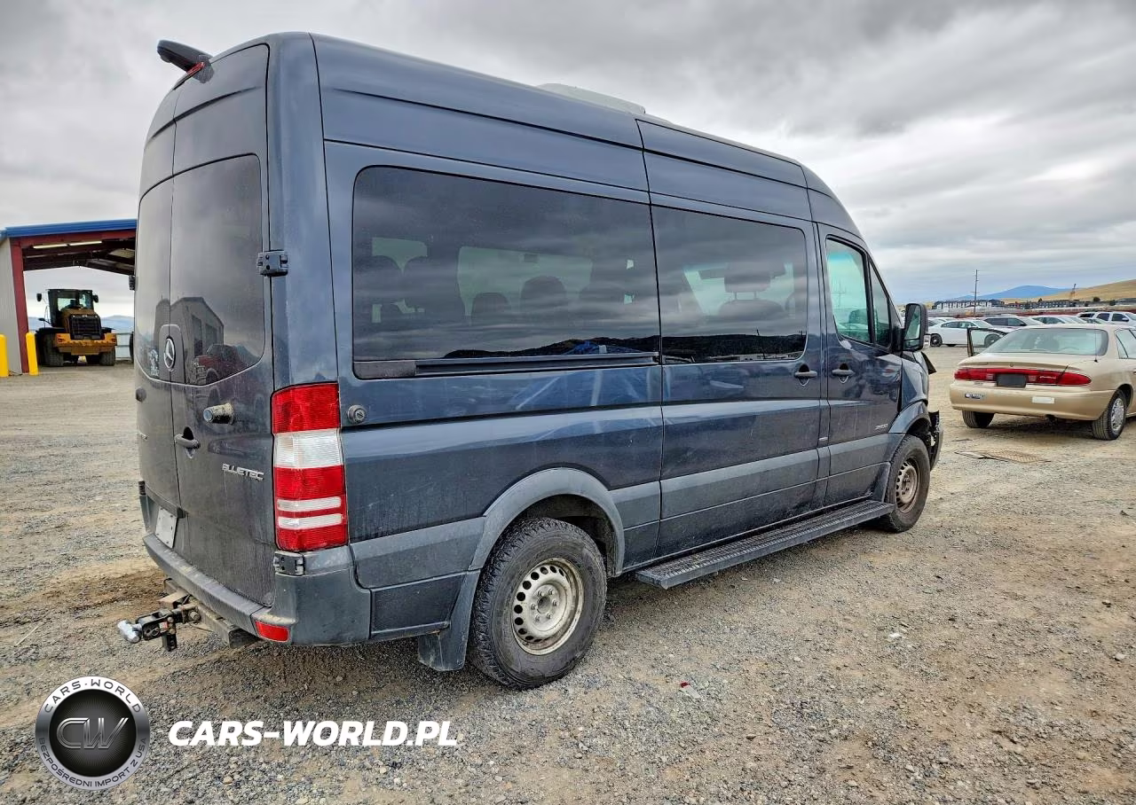 2014 Mercedes-Benz Sprinter 2500 VIN:WDZPE7CC2E5890882 - 3