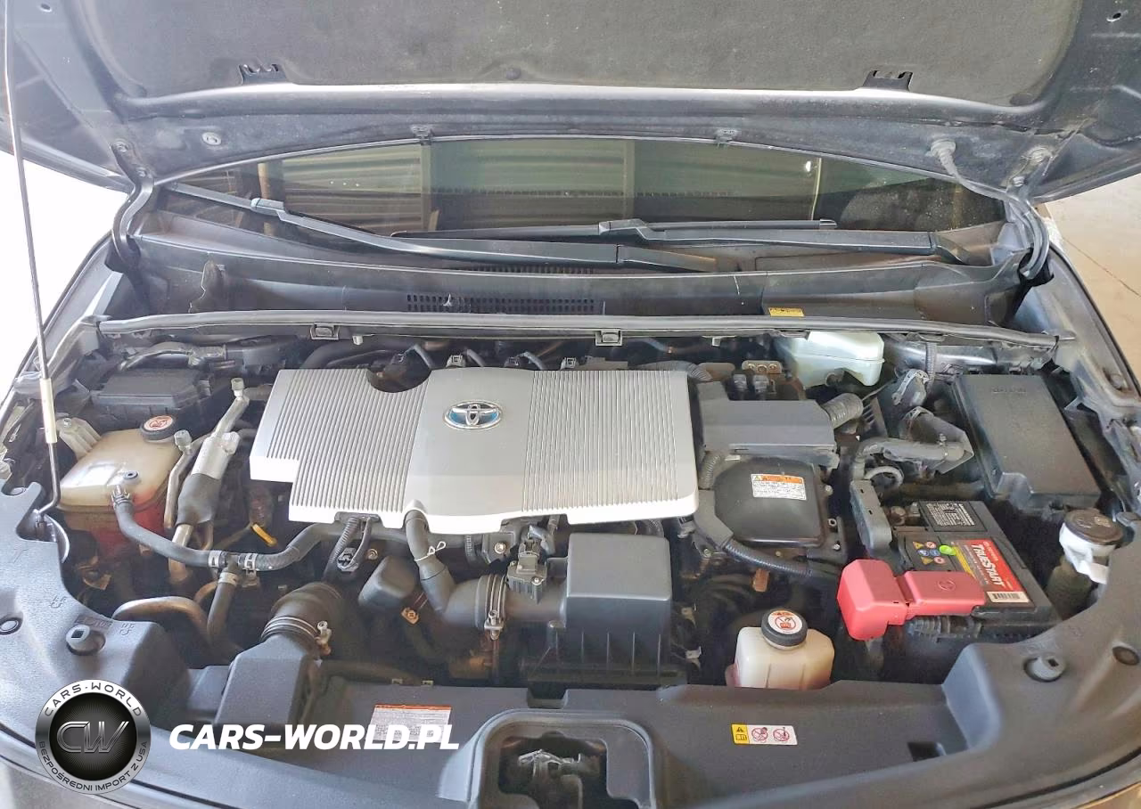 2018 Toyota Prius Prime Premium VIN:JTDKARFP0J3081385 - 11