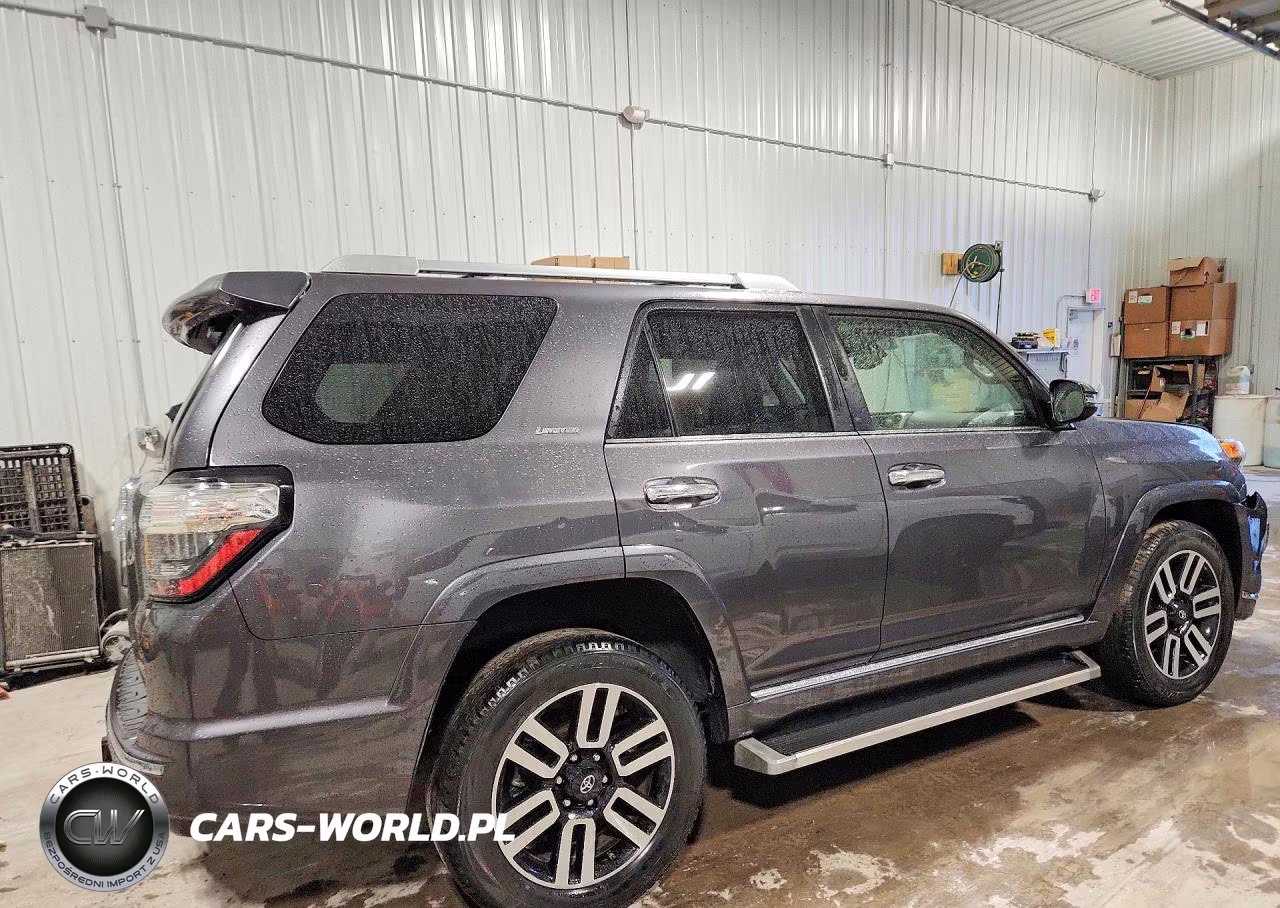 2018 Toyota 4Runner Limited VIN:JTEBU5JRXJ5525039 - 3