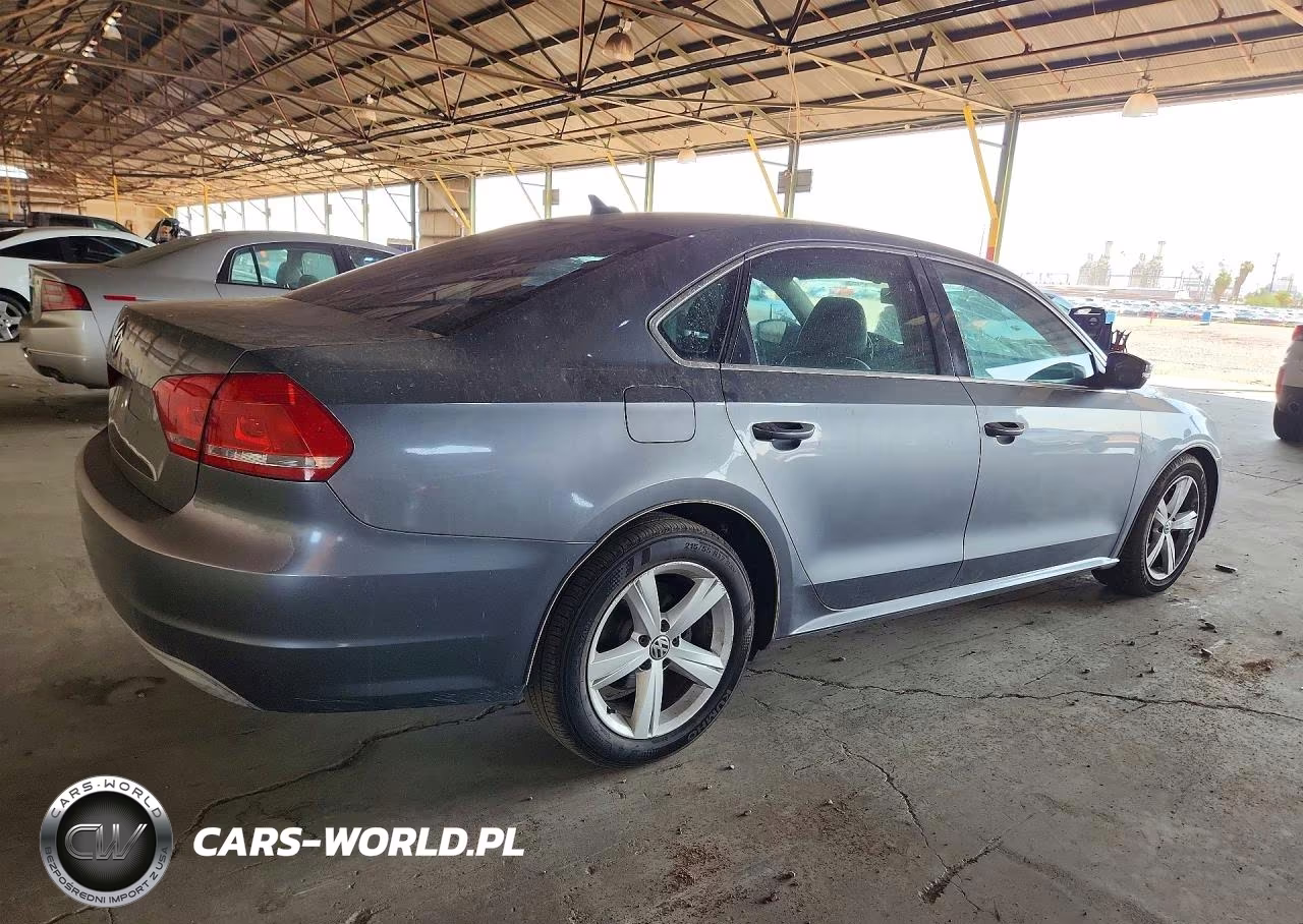 2013 Volkswagen Passat Se VIN:1VWBP7A34DC009730 - 3