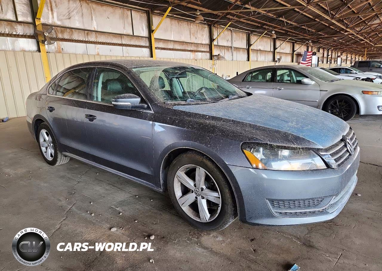 2013 Volkswagen Passat Se VIN:1VWBP7A34DC009730 - 4