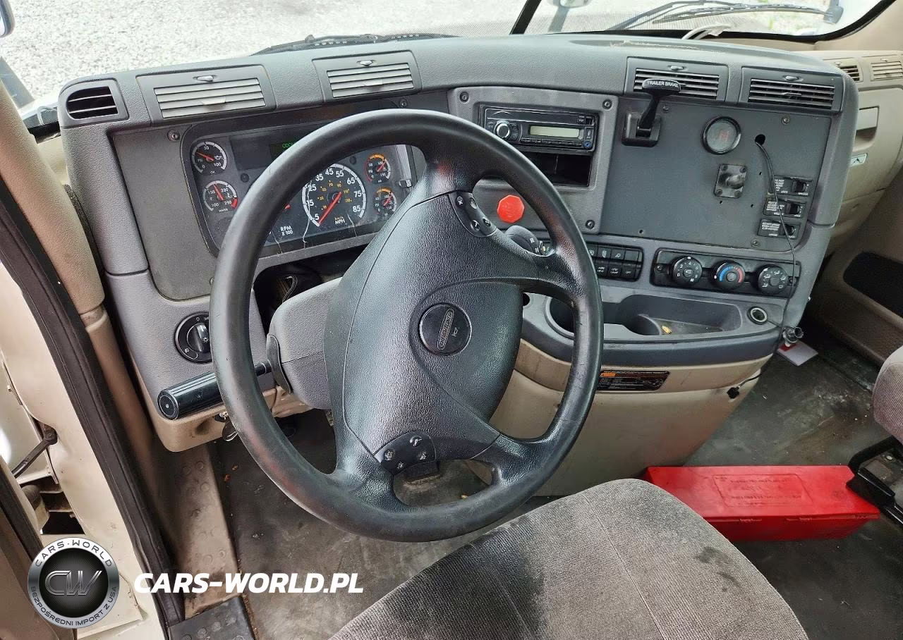 2016 Freightliner Cascadia 1 - Semi Truck VIN:1FUJGBDVXGLHG2902 - 8