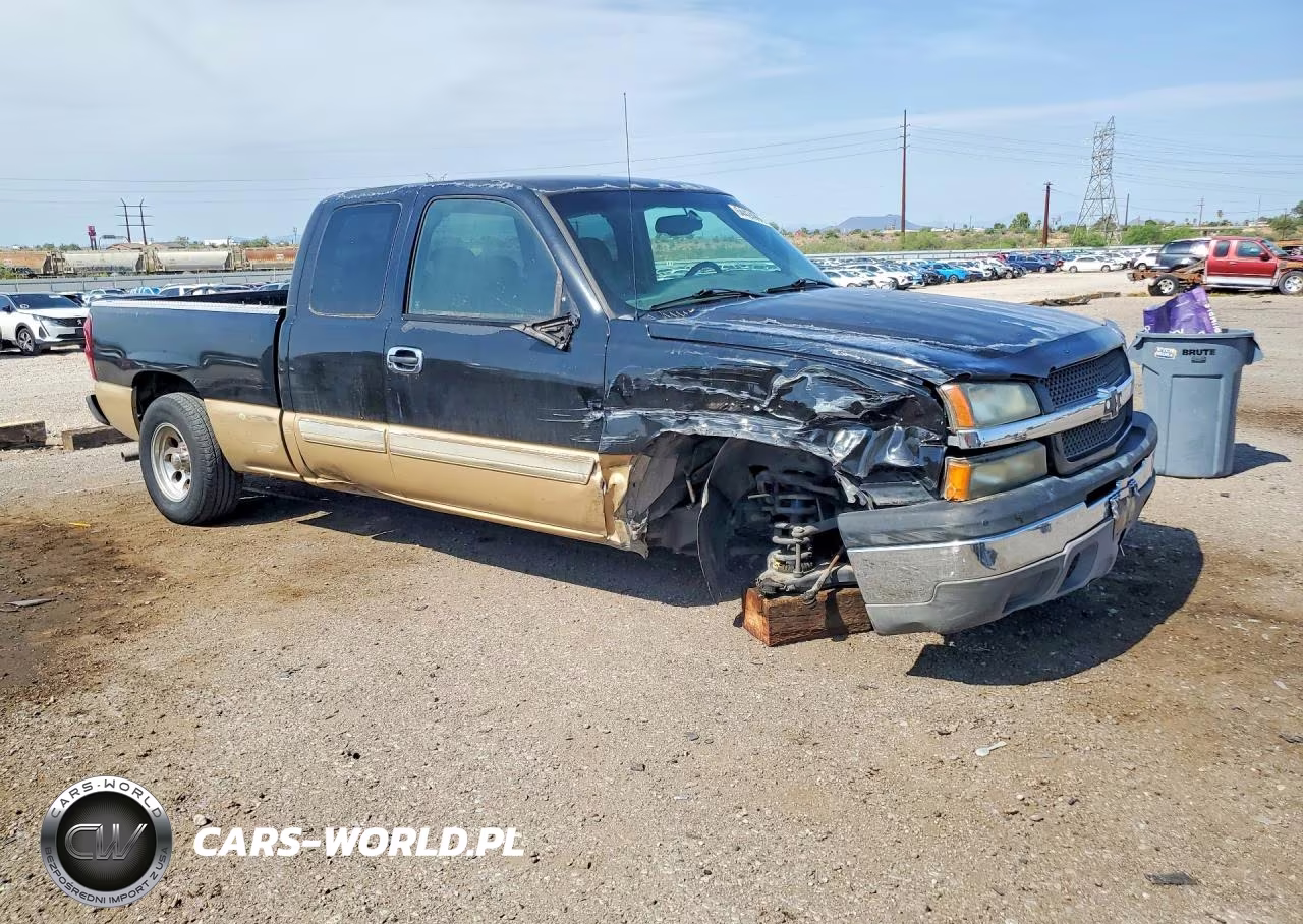 2003 Chevrolet Silverado C1500 VIN:2GCEC19V731290795 - 4