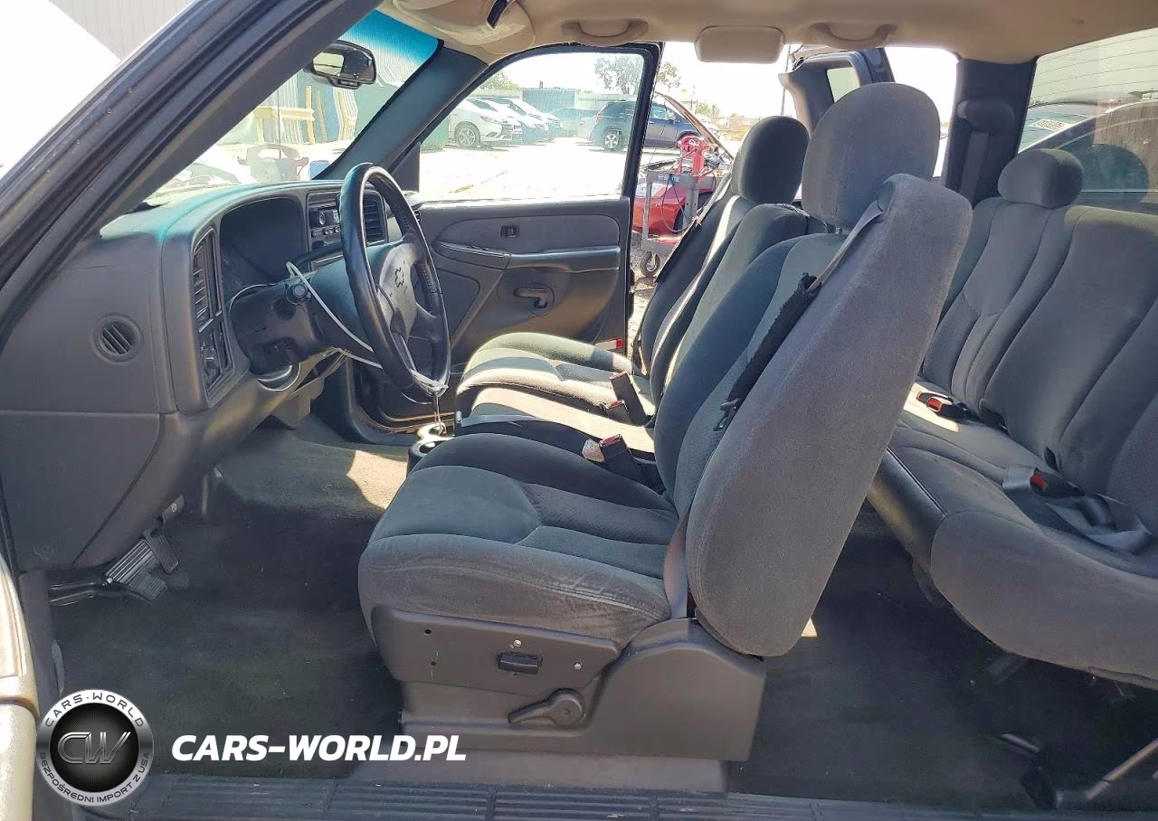 2003 Chevrolet Silverado C1500 VIN:2GCEC19V731290795 - 7
