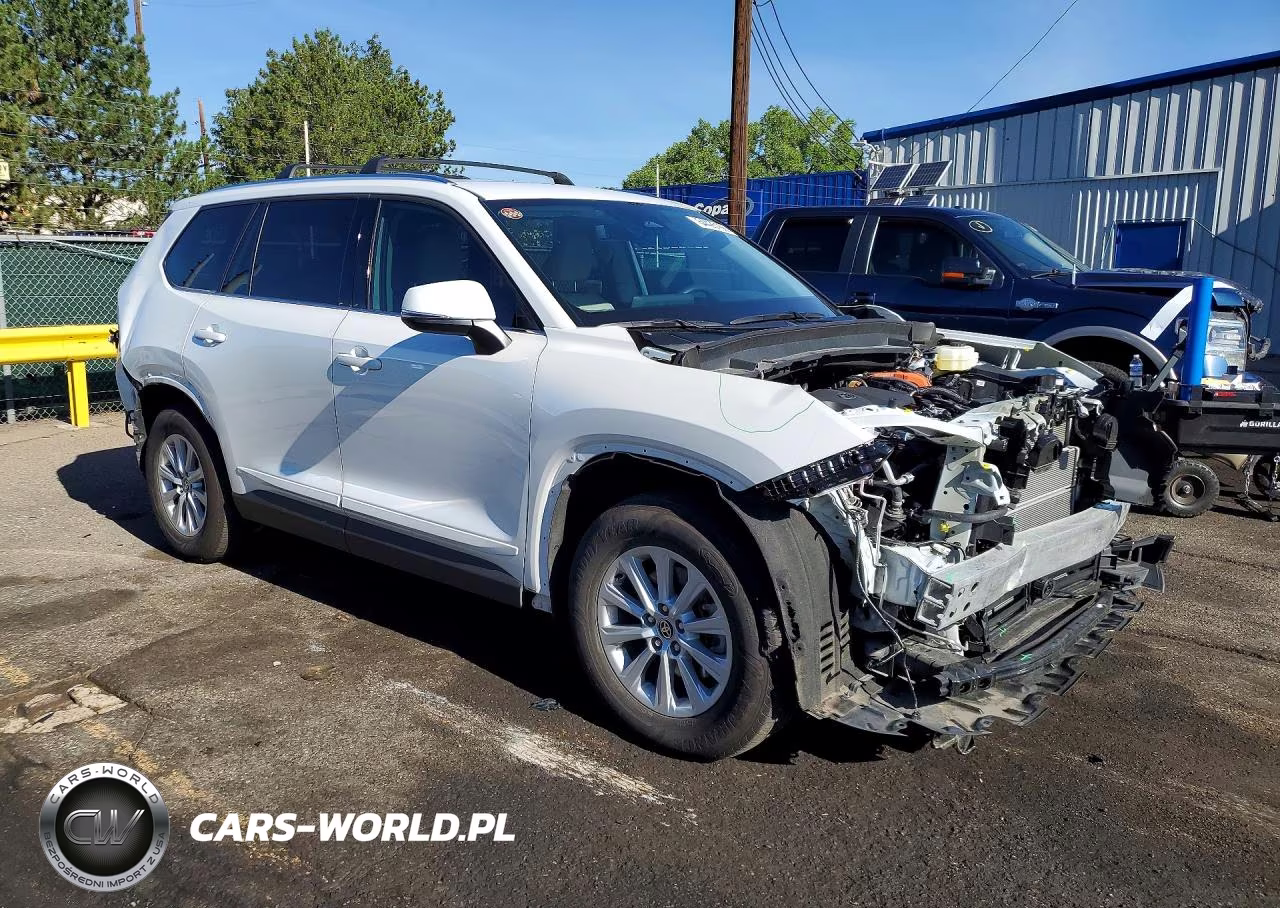 2026 Toyota Grand Highlander Hybrid Xle VIN:5TDACAB59TS074237 - 4