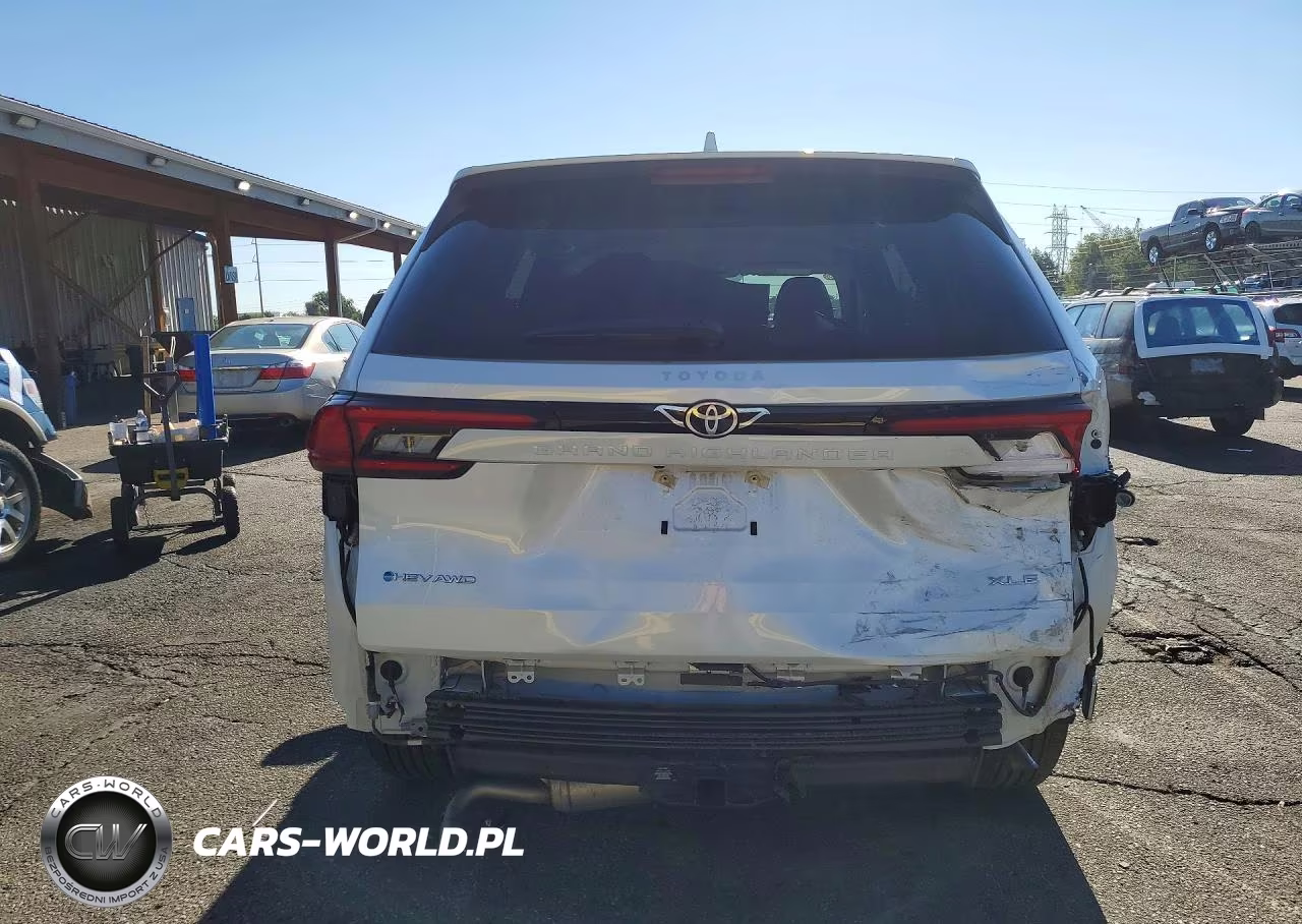 2026 Toyota Grand Highlander Hybrid Xle VIN:5TDACAB59TS074237 - 6