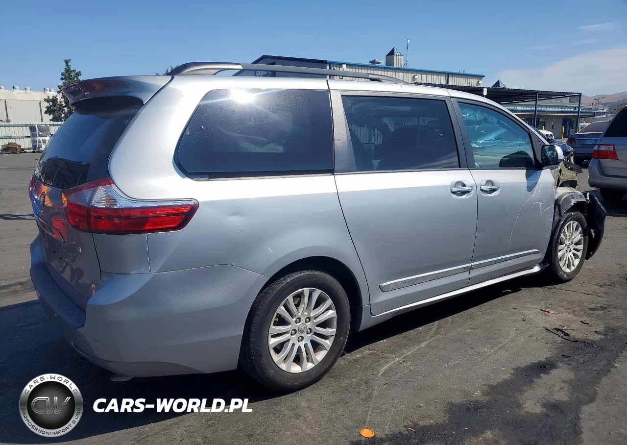 2016 Toyota Sienna Xle 8-Passenger VIN:5TDYK3DC4GS697179 - 3