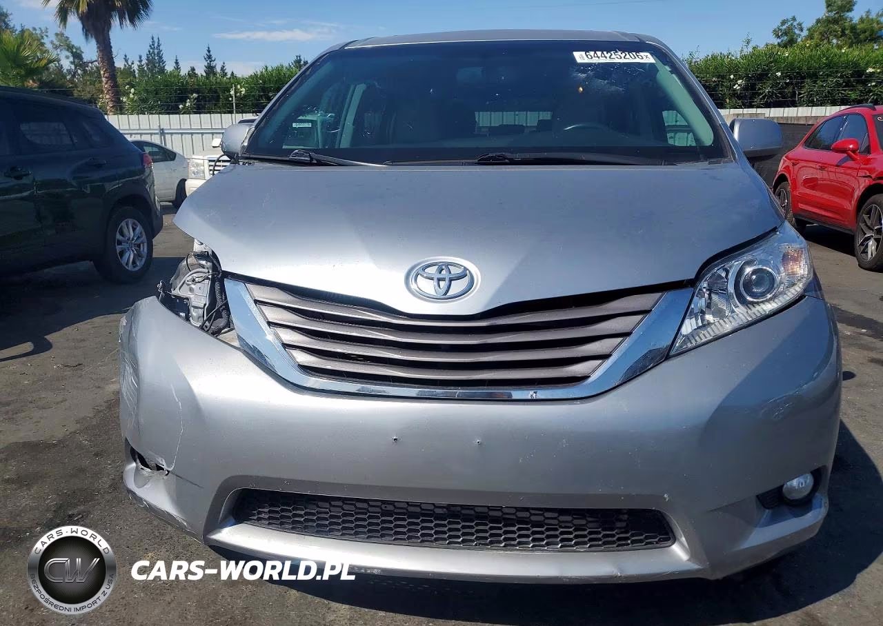 2016 Toyota Sienna Xle 8-Passenger VIN:5TDYK3DC4GS697179 - 5