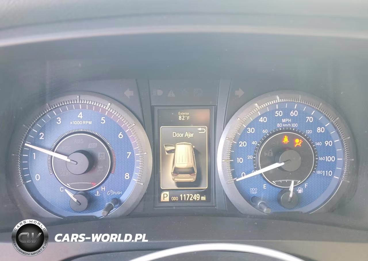 2016 Toyota Sienna Xle 8-Passenger VIN:5TDYK3DC4GS697179 - 9